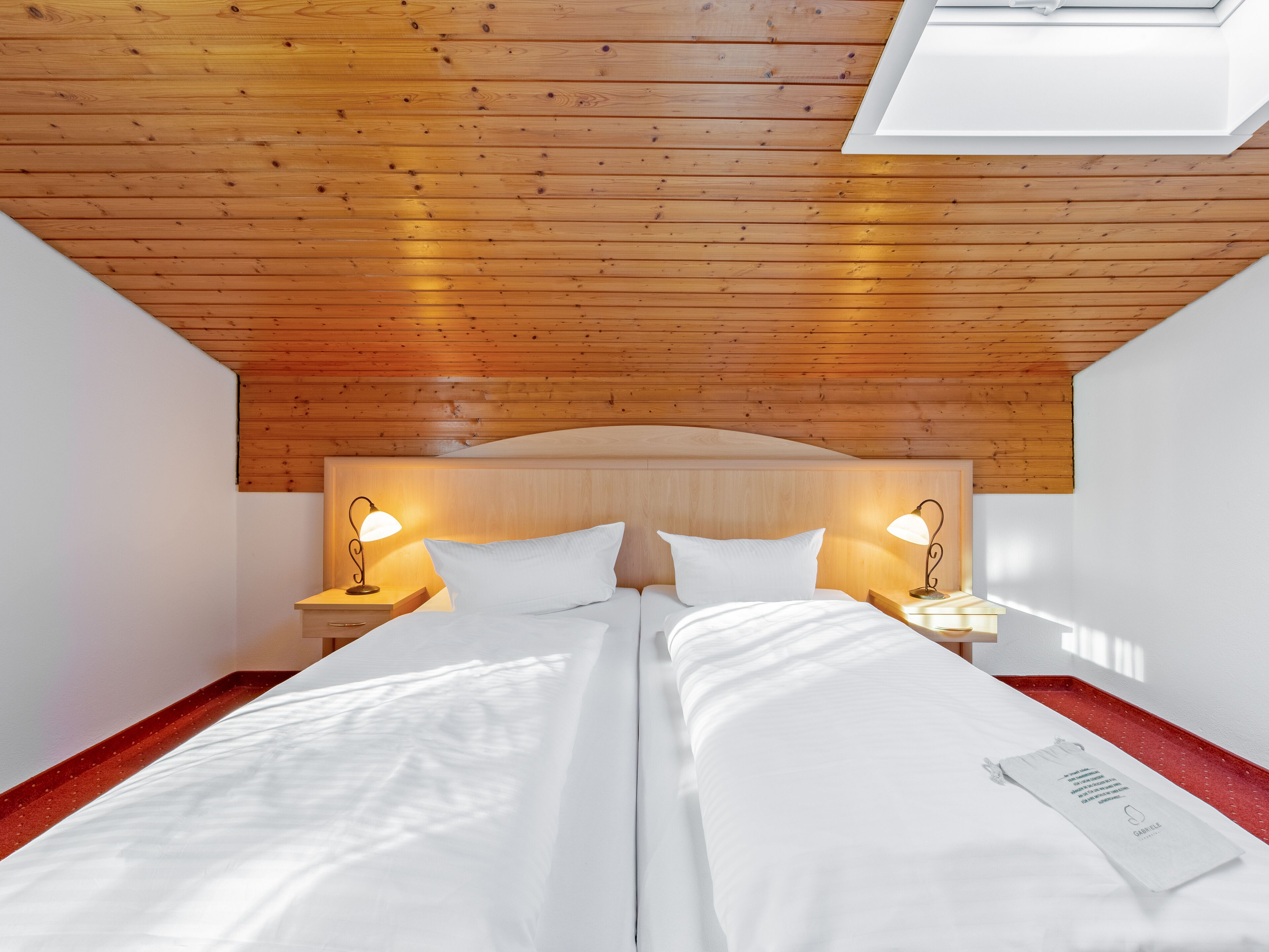 deluxe room | 1 bedroom, premium bedding, laptop workspace, soundproofing