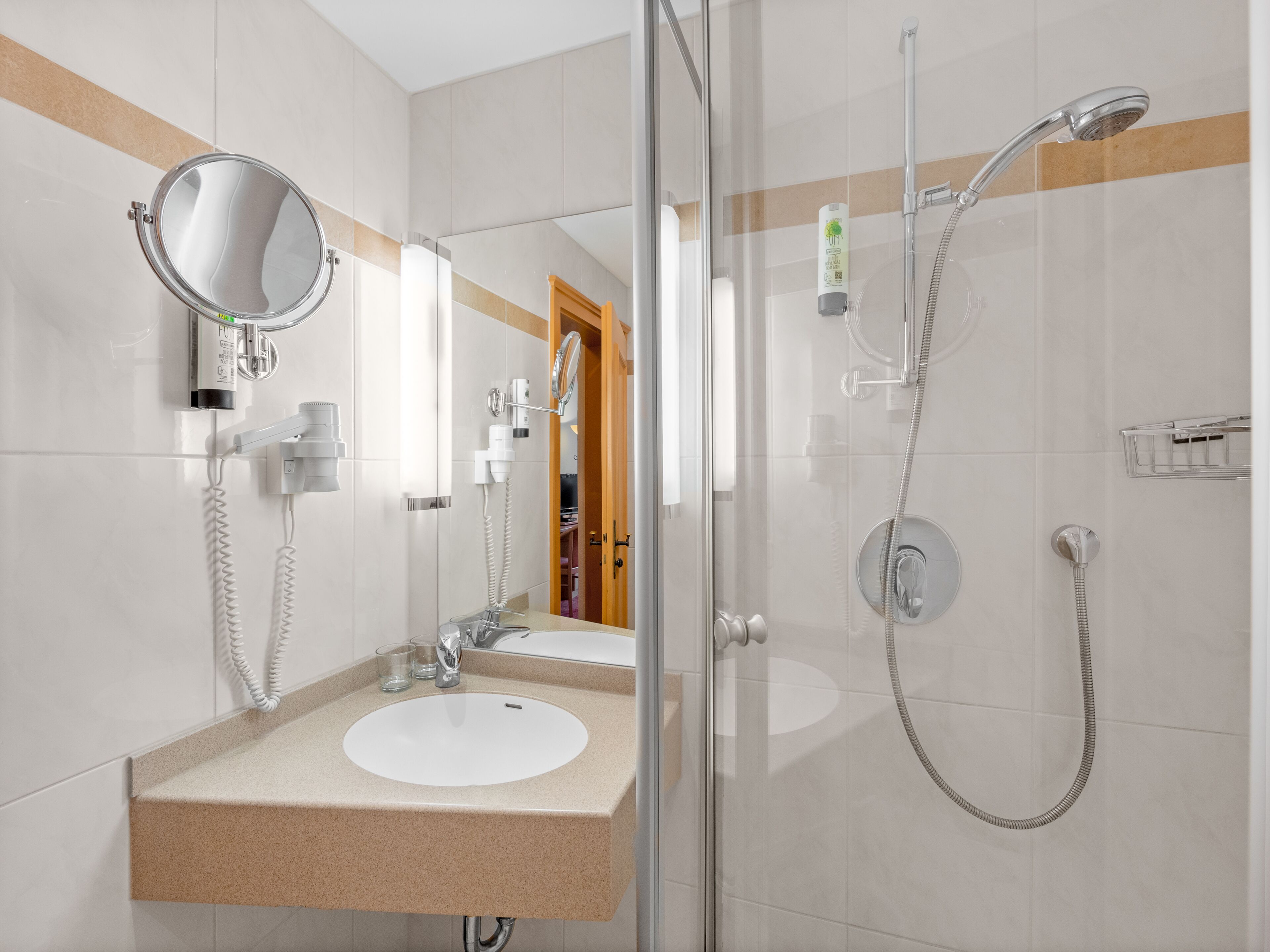 double room, balcony | bathroom | free toiletries, hair dryer, towels