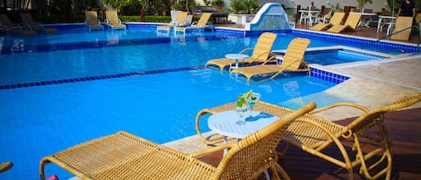 Outdoor pool, sun loungers
