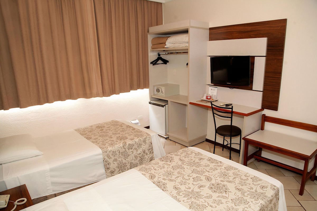 Minibar, coffre-fort, accès au Wi-Fi (inclus)
