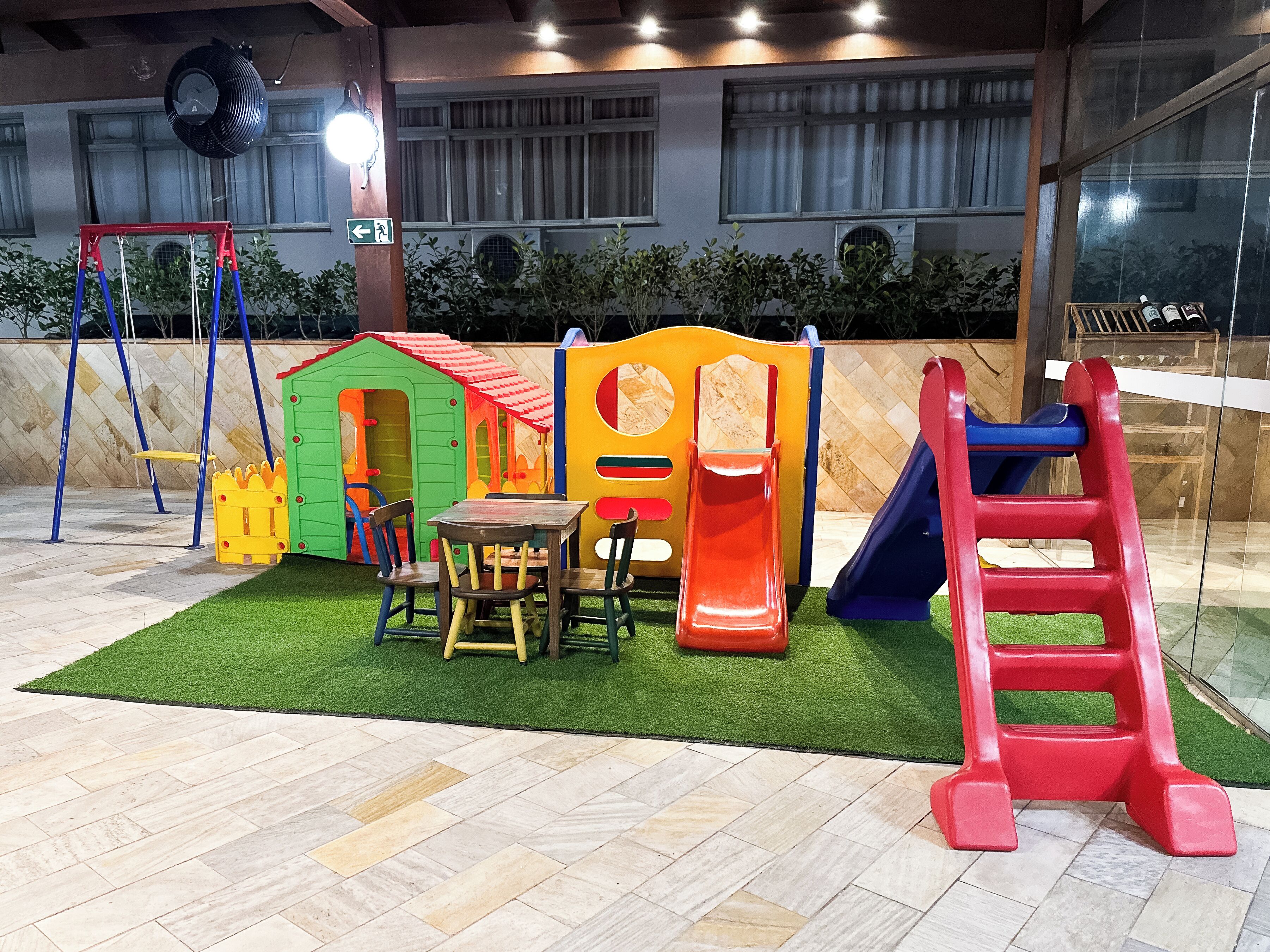 children’s play area – indoor