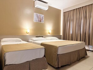 Minibar, in-room safe, free WiFi - Hotel San Rafael Comfort Class (Foz do Iguaçu)