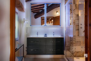 Bathroom - Hotel Tenuta Il Burchio (Figline e Incisa Valdarno)