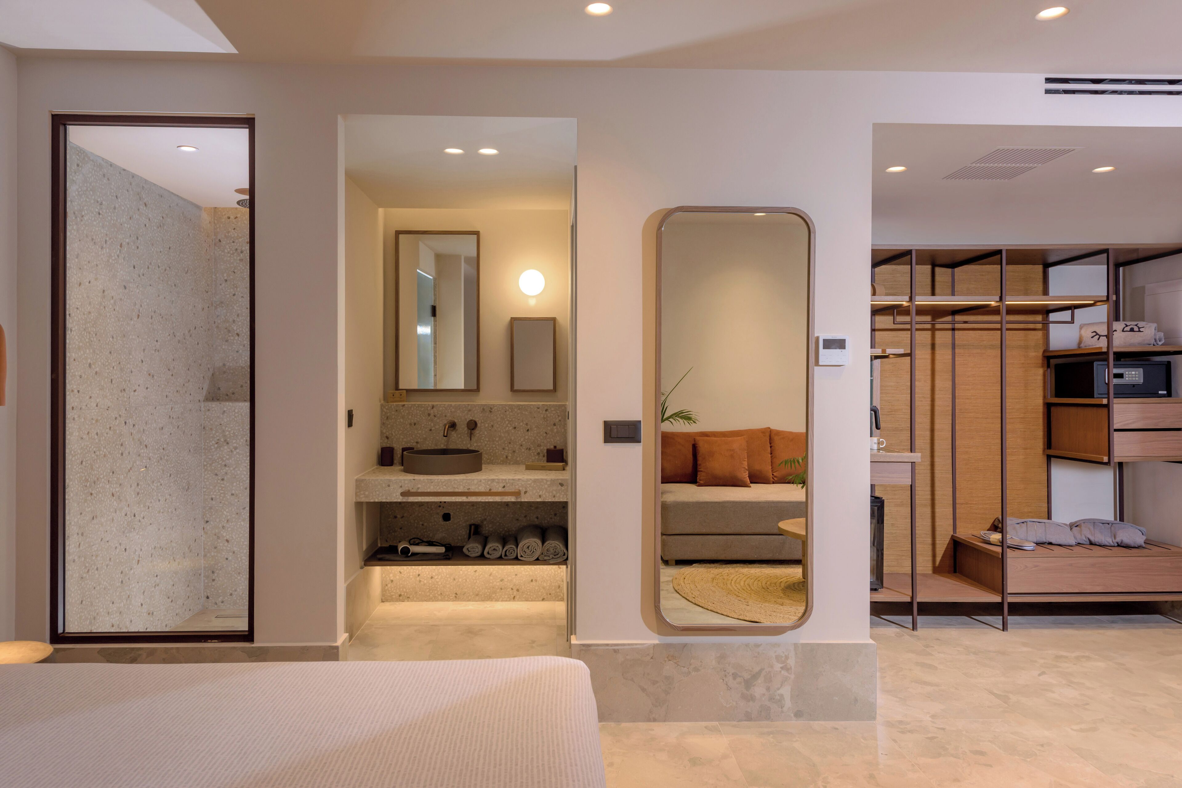 shower, rainfall showerhead, free toiletries, hair dryer