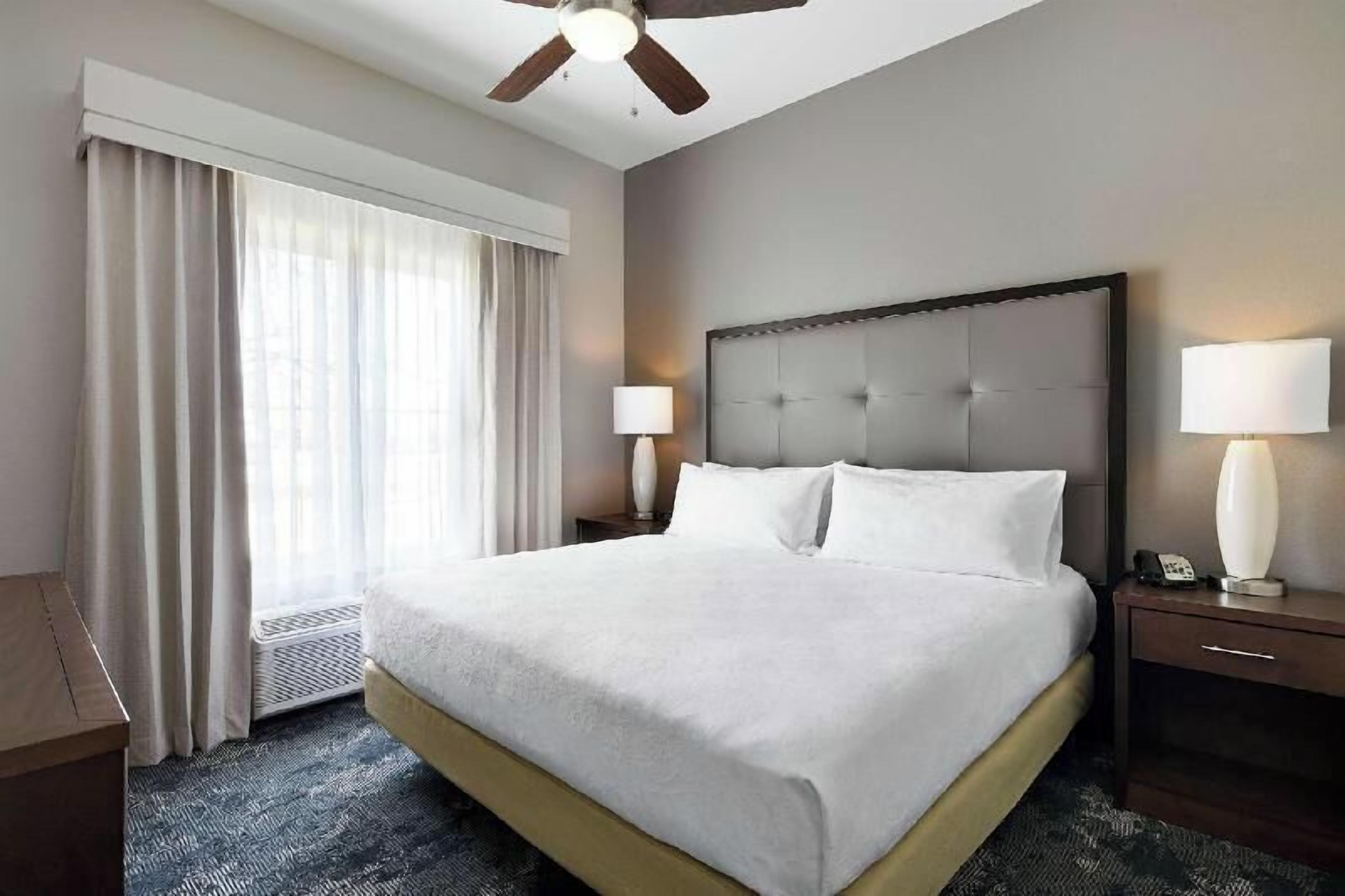 Ropa de cama de alta calidad y edredones de plumas