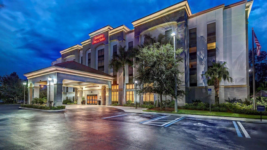 Hampton Inn & Suites Fort Myers-Estero/FGCU
