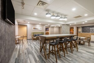 包含每日自助早餐