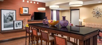 Hampton Inn Belle Vernon