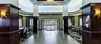 拉雷多國際機場IHG 旗下酒店Staybridge Suites