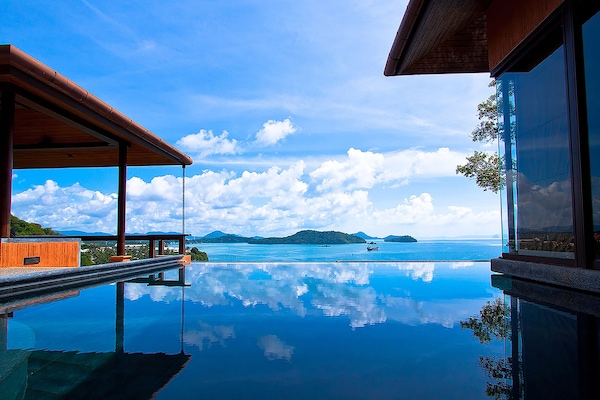 Private pool