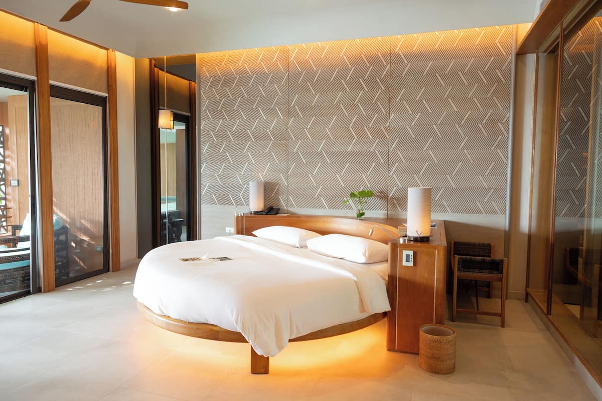 Premium bedding, down duvets, pillow-top beds, free minibar