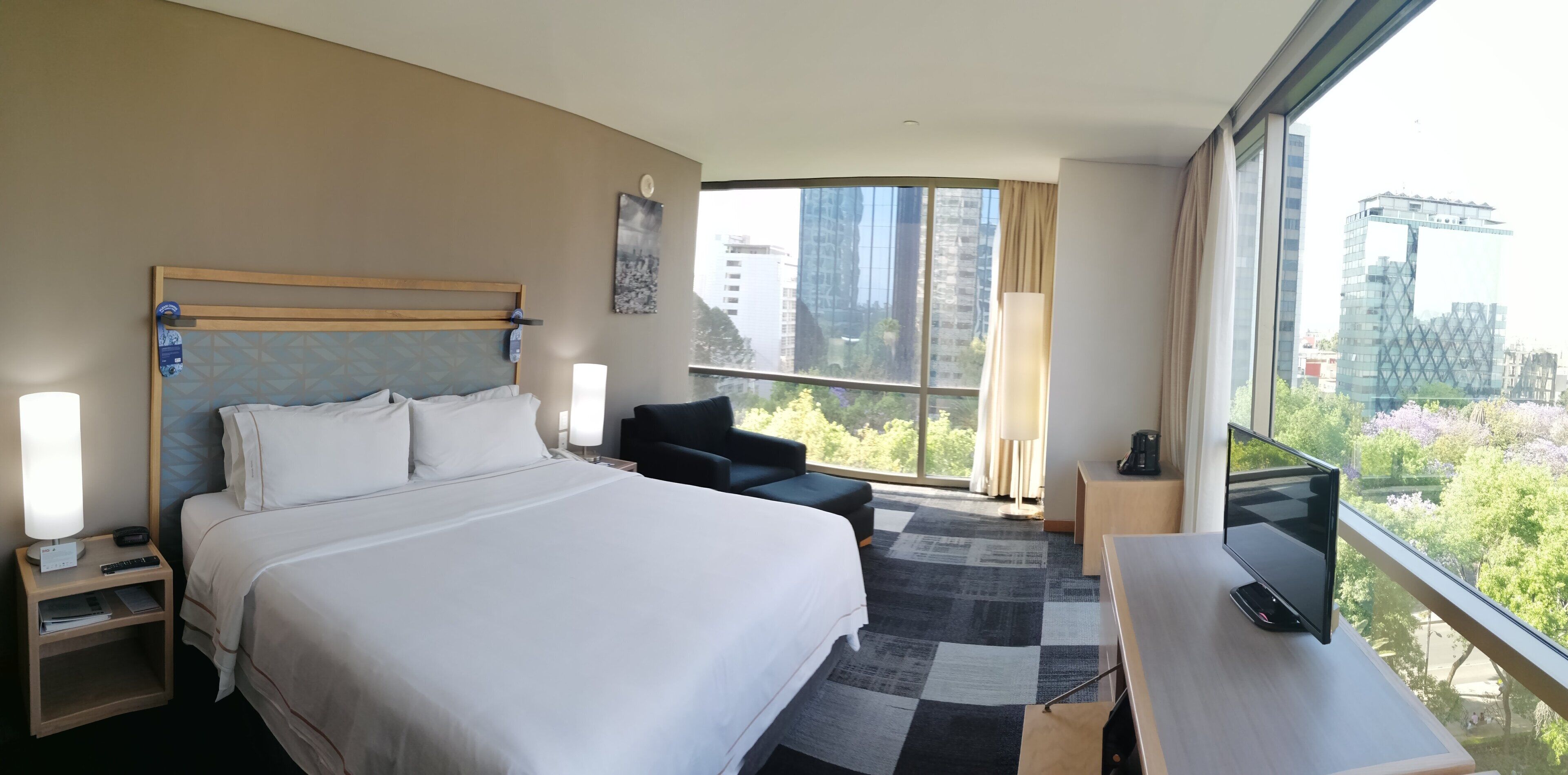 Photo - Holiday Inn Express Mexico Reforma, An Ihg