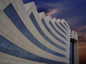 Exterior - Mövenpick Hotel Qassim (Buraydah)