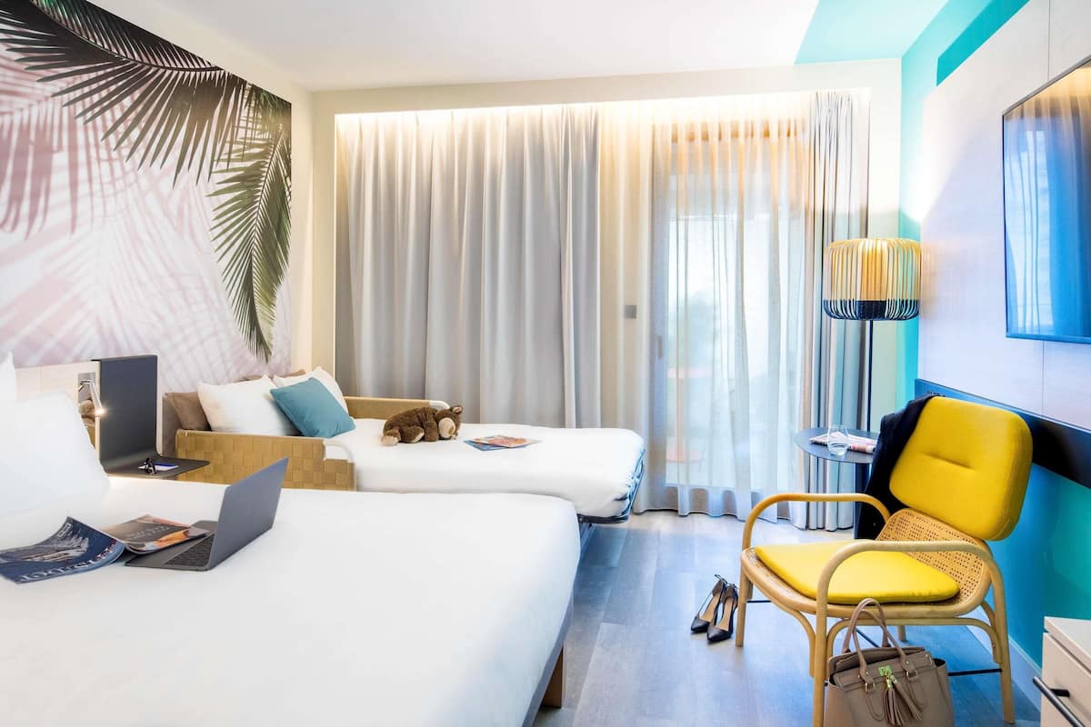 Superior Room, 1 Double Bed with Sofa bed, Balcony (Riviera) | 1 bedroom, premium bedding, in-room safe, blackout drapes