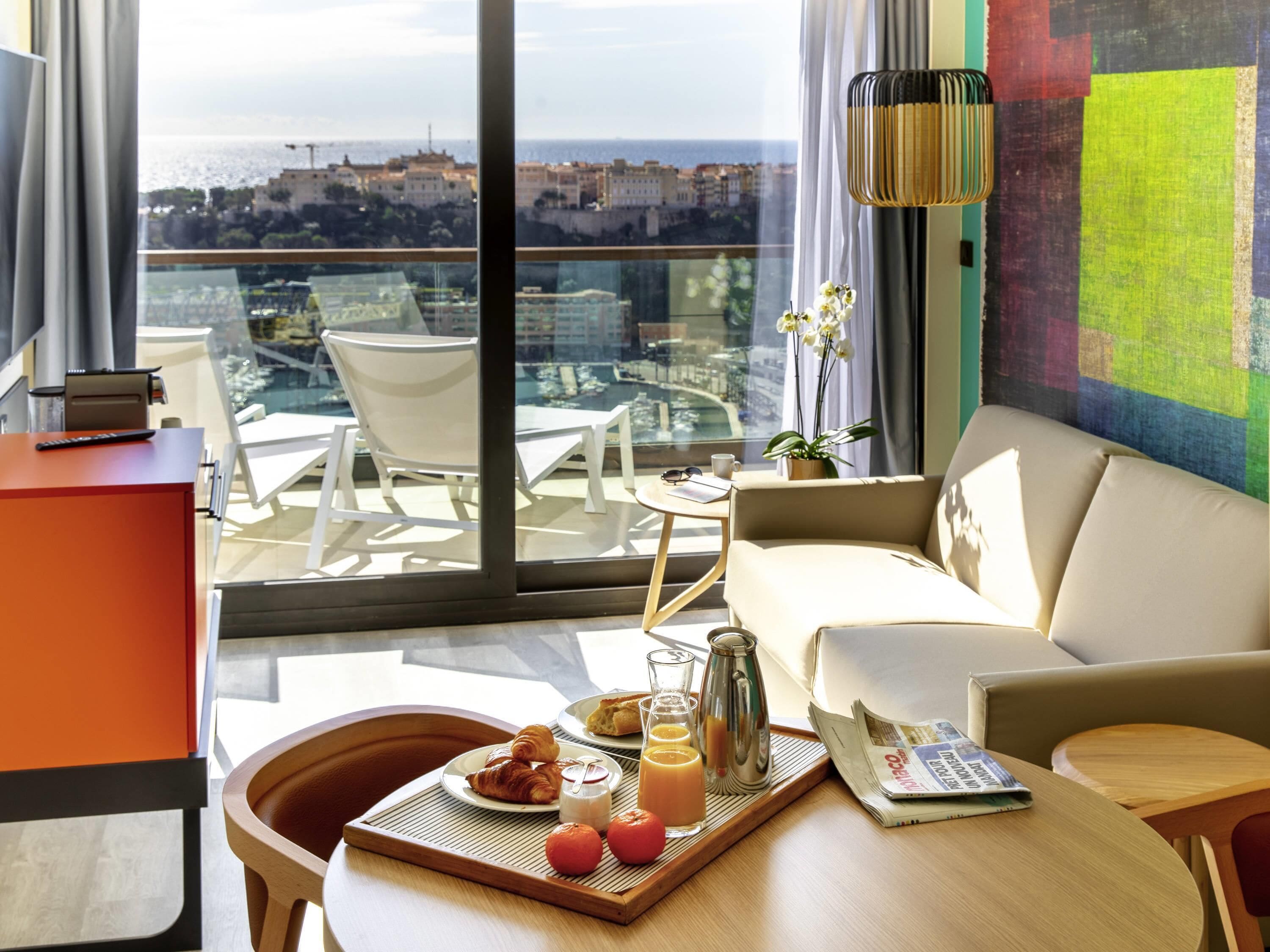 Junior-Suite, 1 King-Bett und Schlafsofa, Terrasse, Meerblick (Riviera)