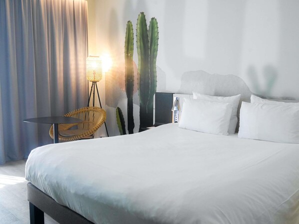 Executive Room, 1 Double Bed with Sofa bed, Balcony, Sea View (Riviera) | Premium bedding, in-room safe, blackout drapes, soundproofing
