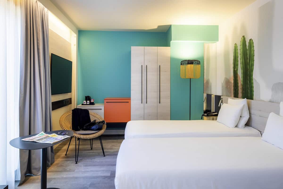 Superior Room, 2 Single Beds (Riviera) | Premium bedding, in-room safe, blackout curtains, soundproofing