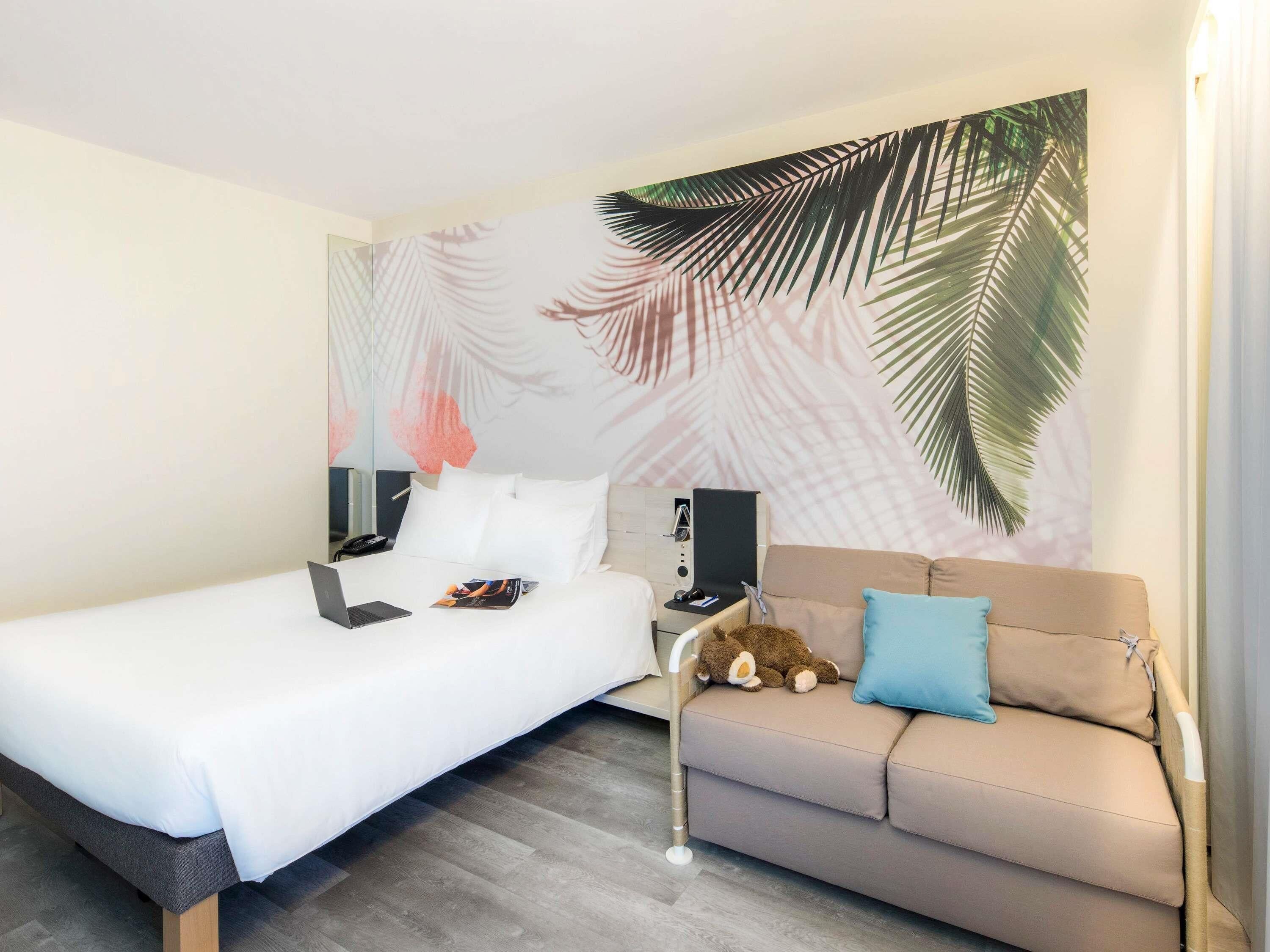 Luxe beddengoed, een kluis op de kamer, verduisterende gordijnen