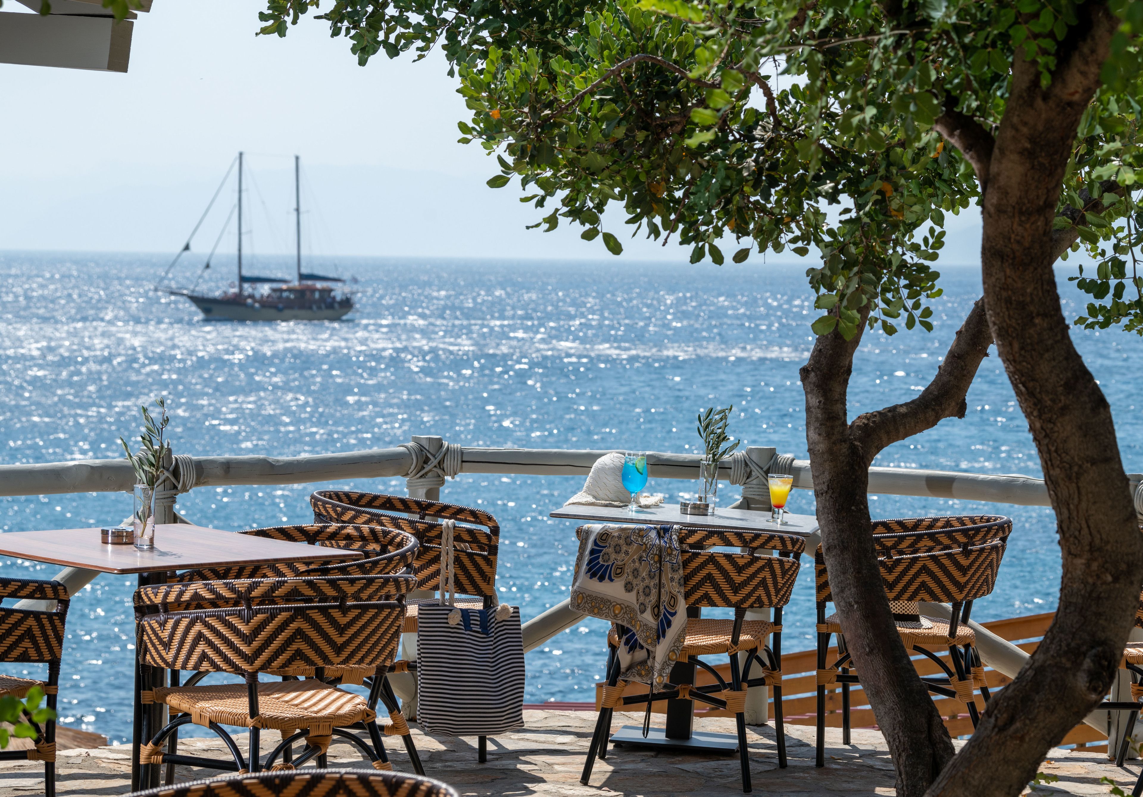 Beach bar