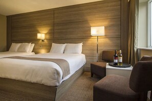 Standard Room, 2 Queen Beds - Pet Friendly($)