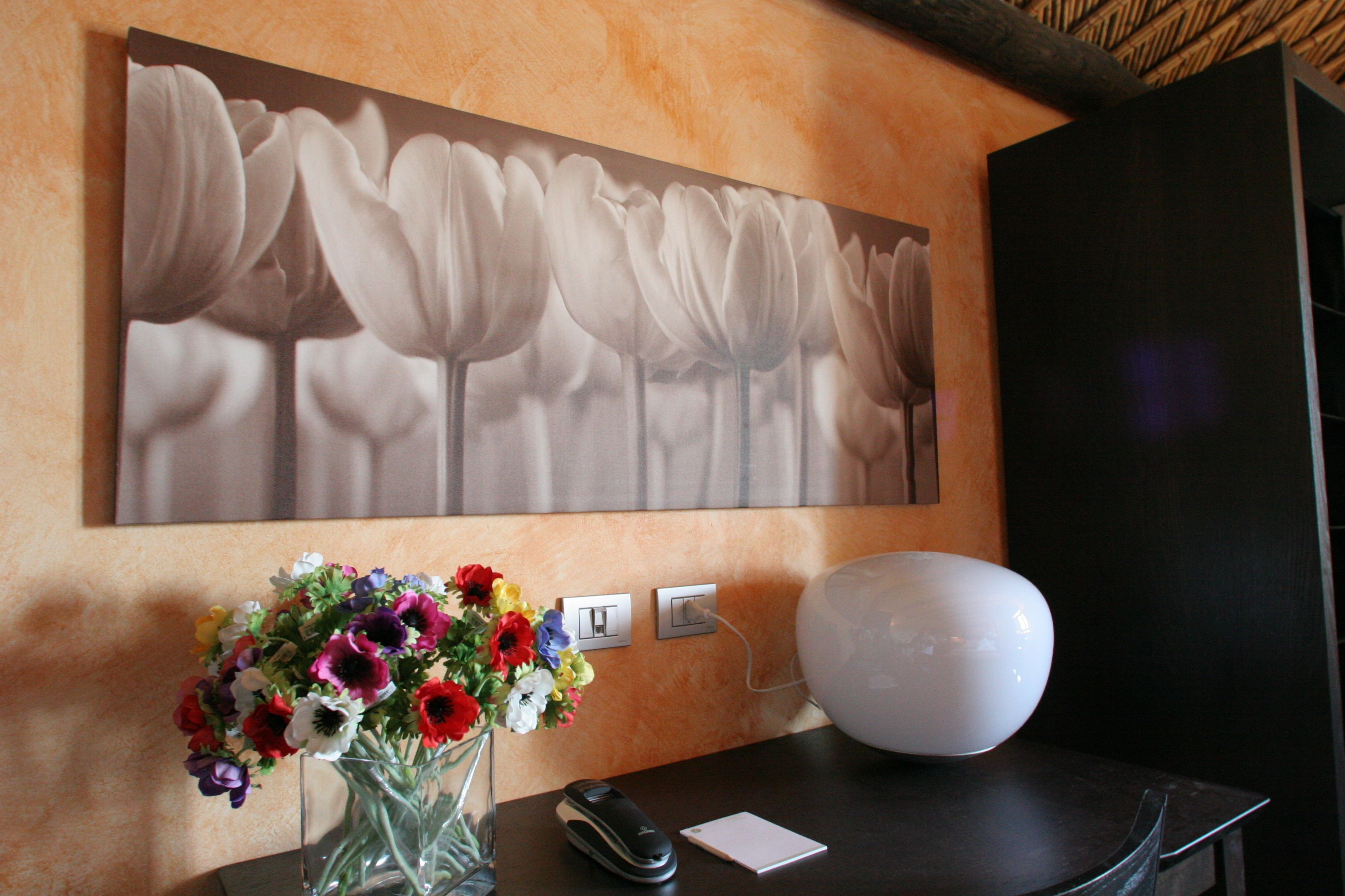 standard room | minibar, in-room safe, desk, soundproofing