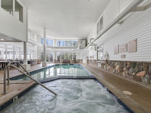 Innendørs boblebad
