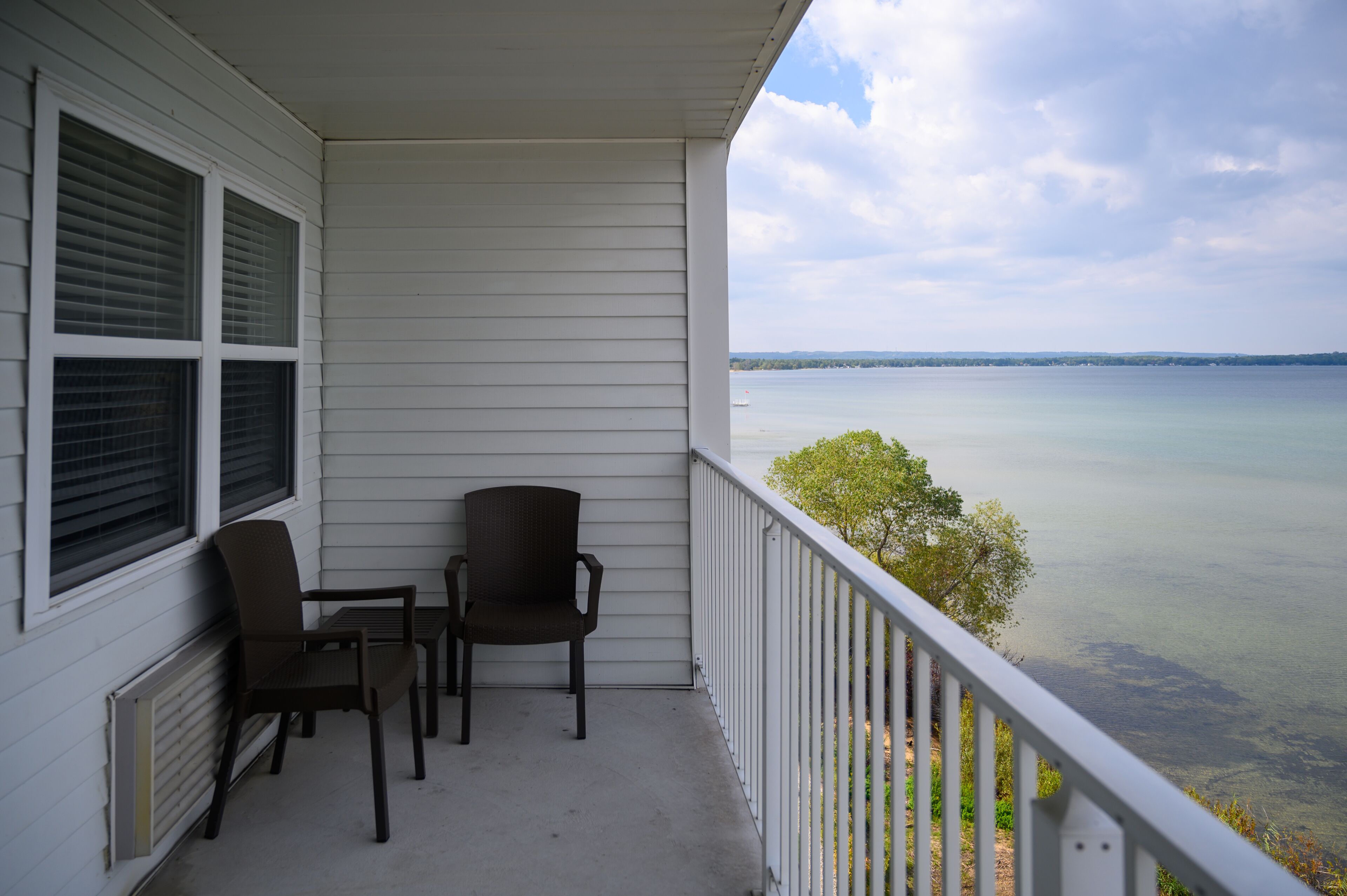 suite, 1 king bed with sofa bed | balcony view