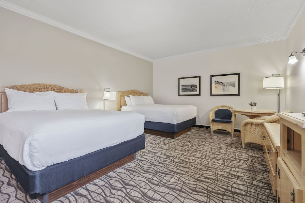 Highlands Studio - 2 Queens | 1 bedroom, premium bedding, in-room safe, individually decorated