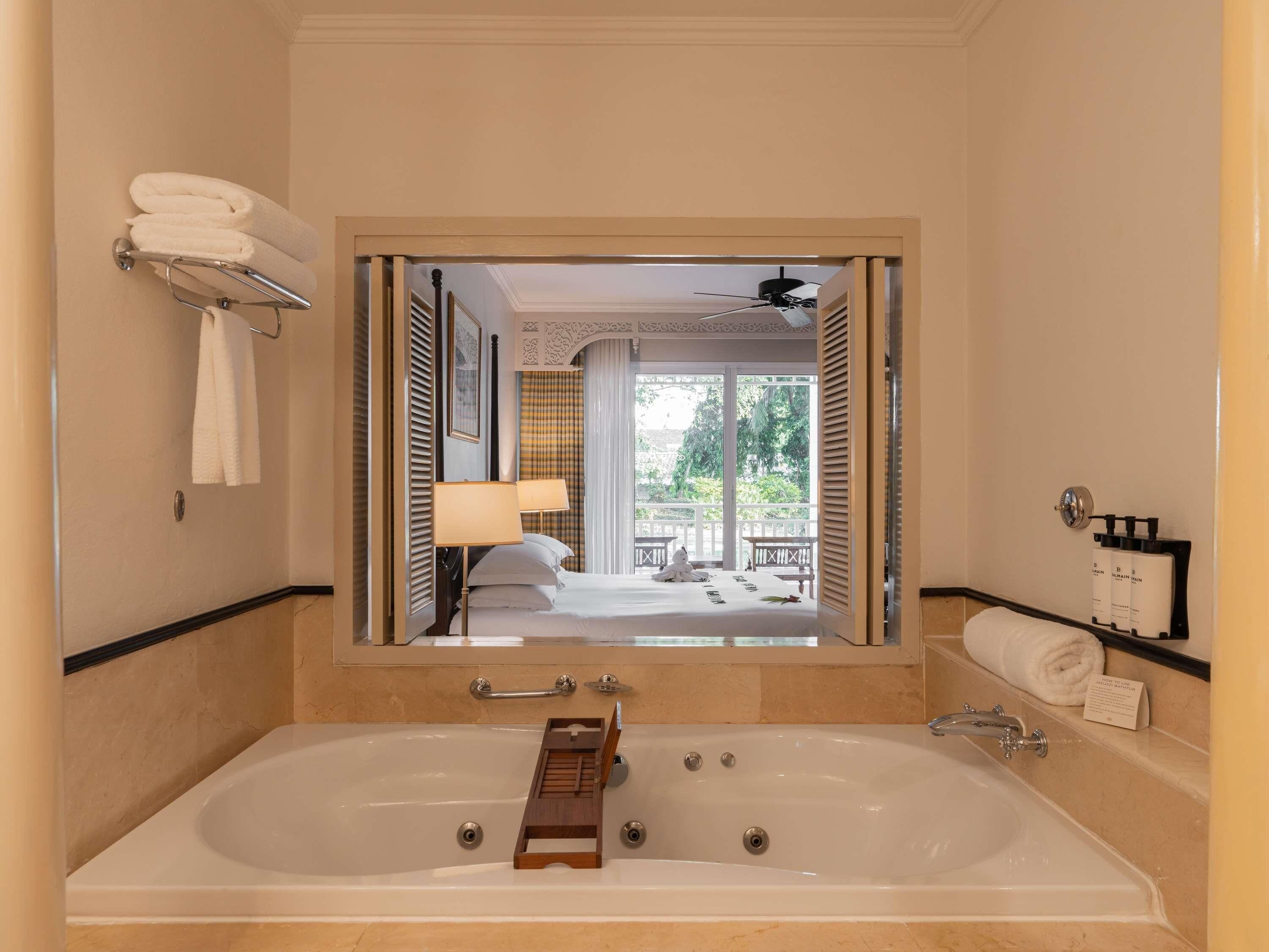 Club Suite, 1 King Bed, Pool Access (Club Millésime Access) | Premium bedding, down duvets, minibar, in-room safe