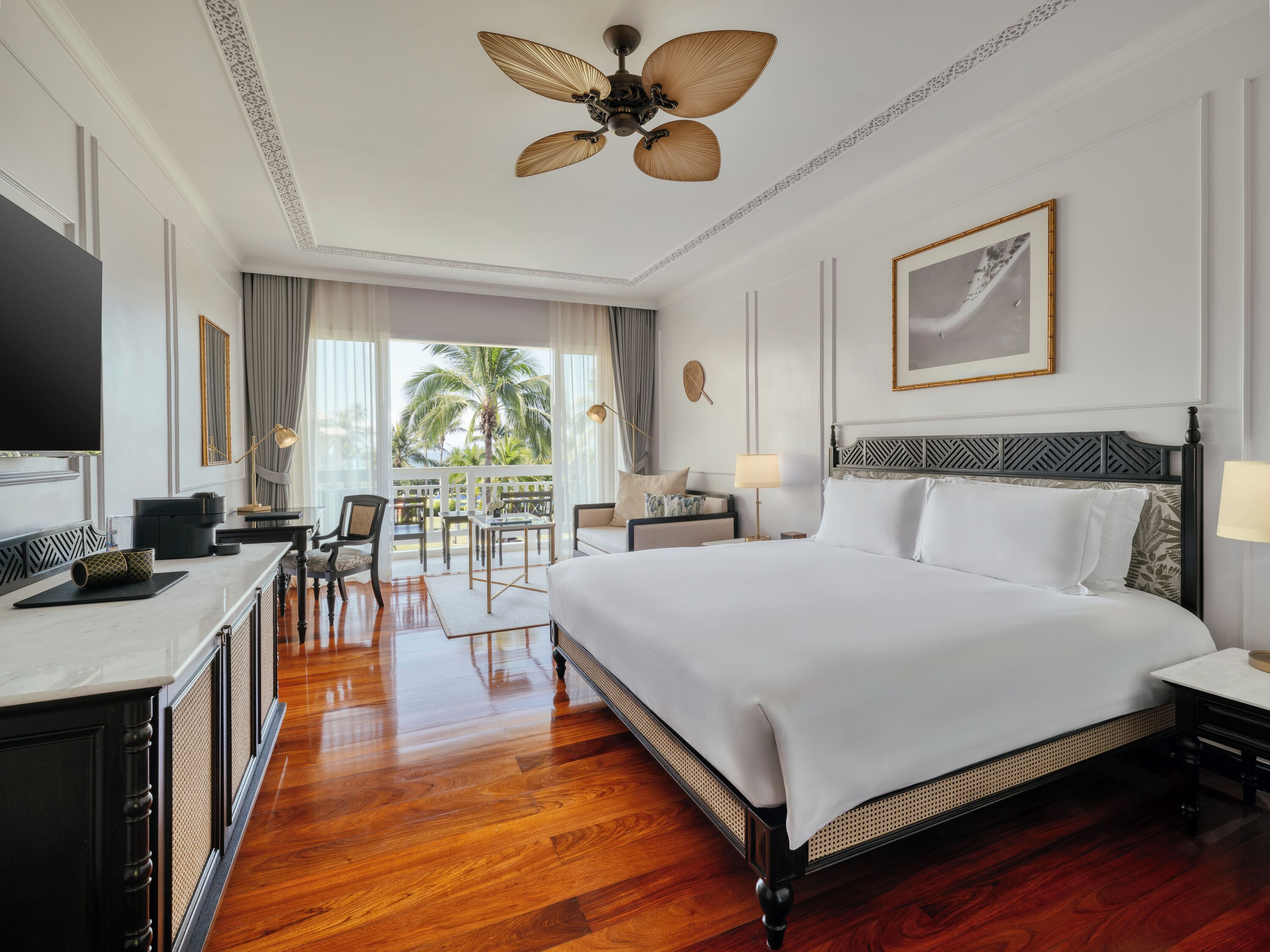 Signature Single Room, 1 Katil Raja (King) | Peralatan tempat tidur premium, gebar bulu kapas, bar mini 