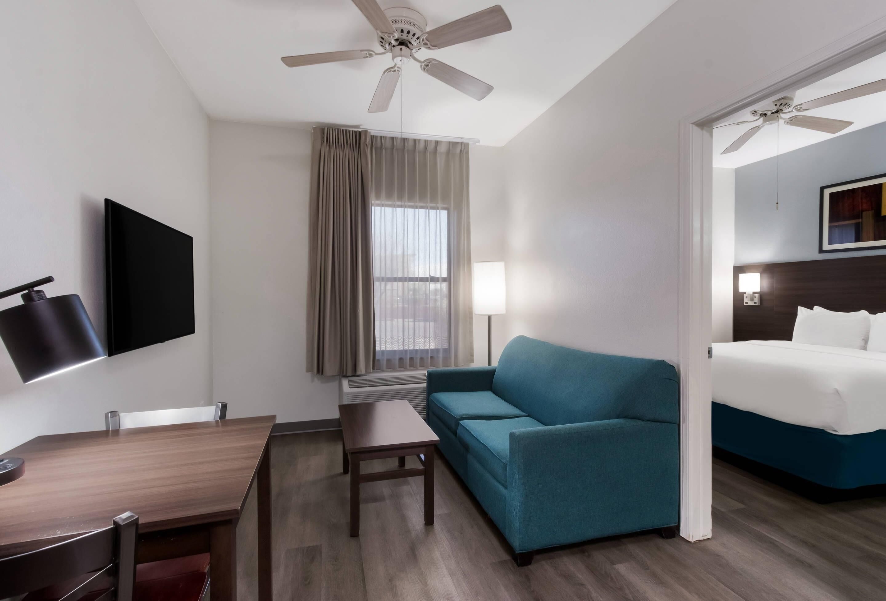 Suite, 1 King Bed with Sofa bed, Non Smoking | Pillowtop beds, desk, blackout drapes, iron/ironing board