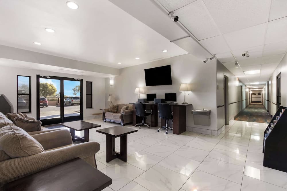 MainStay Suites Extended Stay Hotel Casa Grande