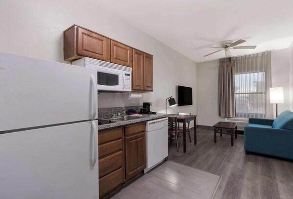 Pillowtop beds, desk, blackout drapes, iron/ironing board