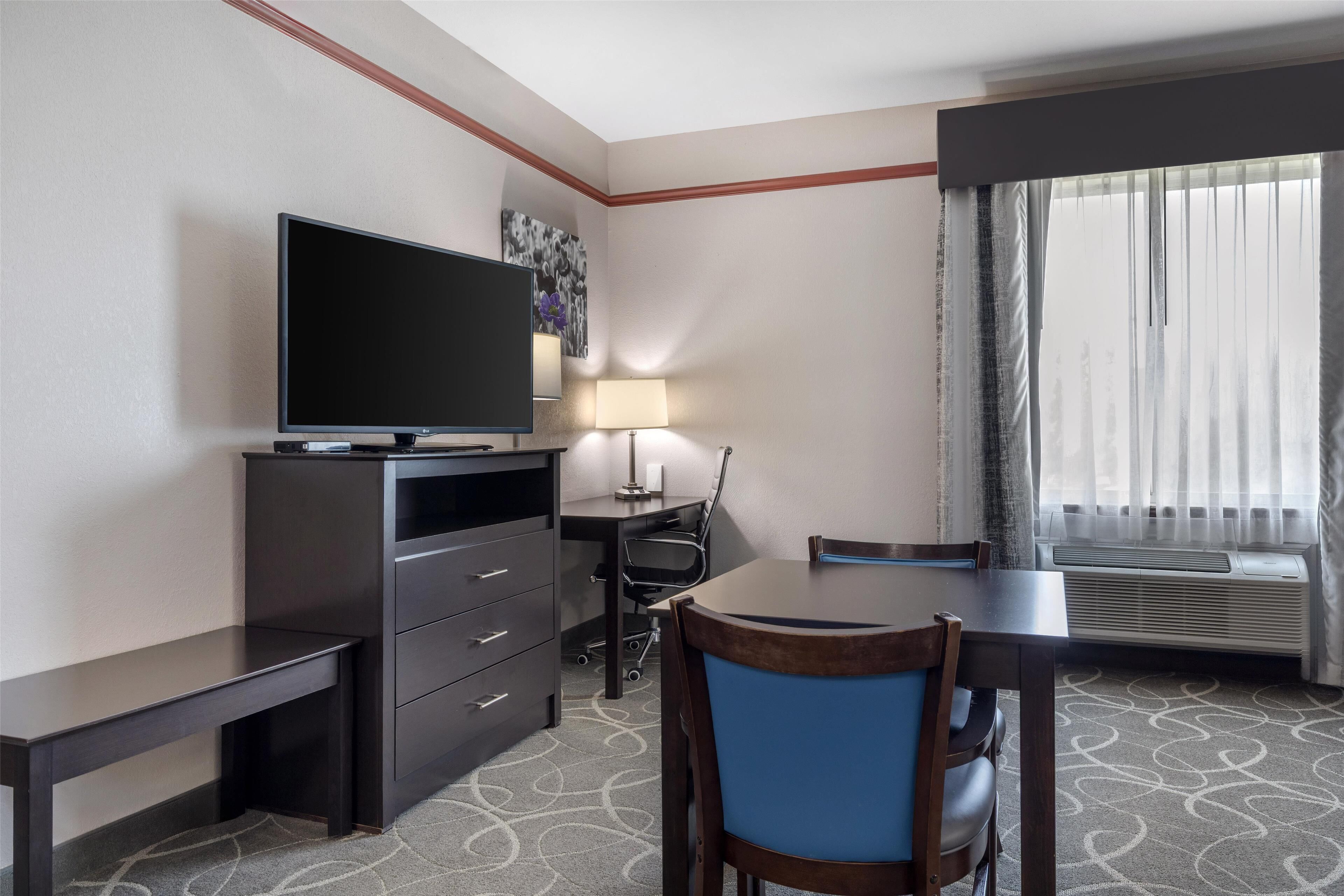 standard room, multiple beds, accessible, bathtub | pillow-top beds, desk, laptop workspace, iron/ironing board