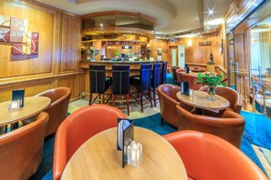 Bar (in der Unterkunft)