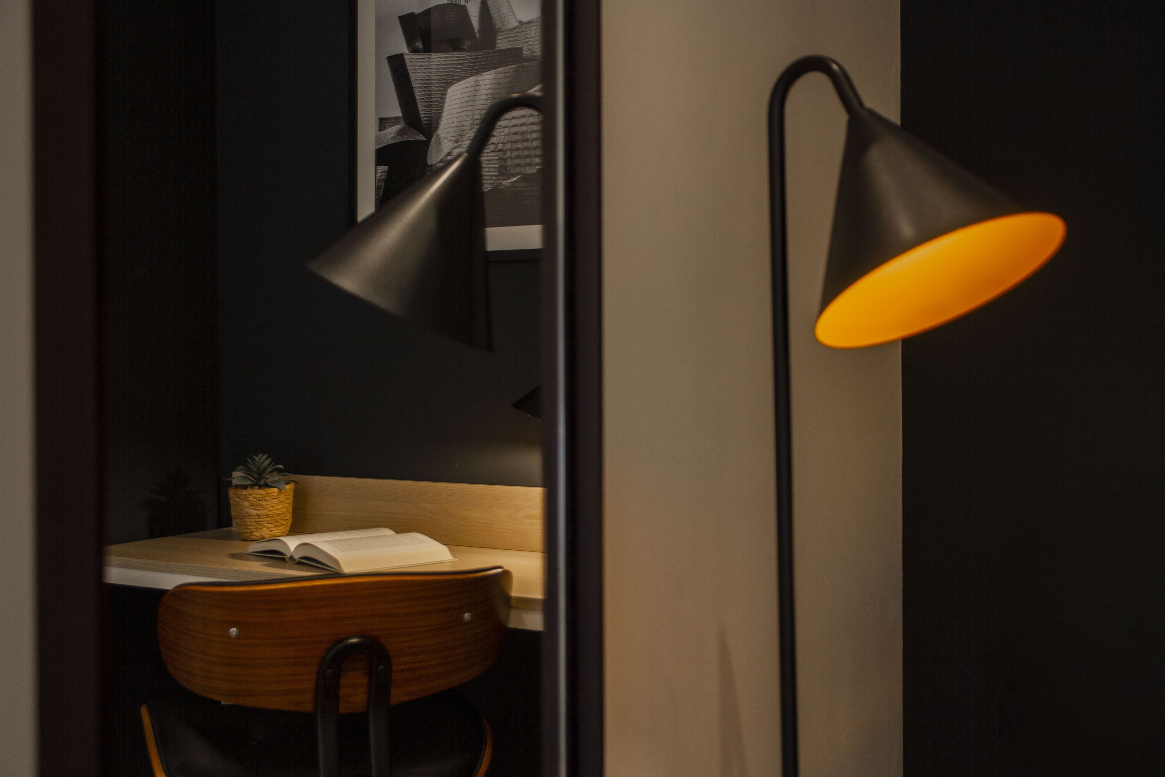 superior deluxe room | desk, soundproofing, free wifi, bed sheets