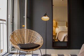 Habitación superior | Escritorio, sistema de insonorización, wifi gratis y ropa de cama