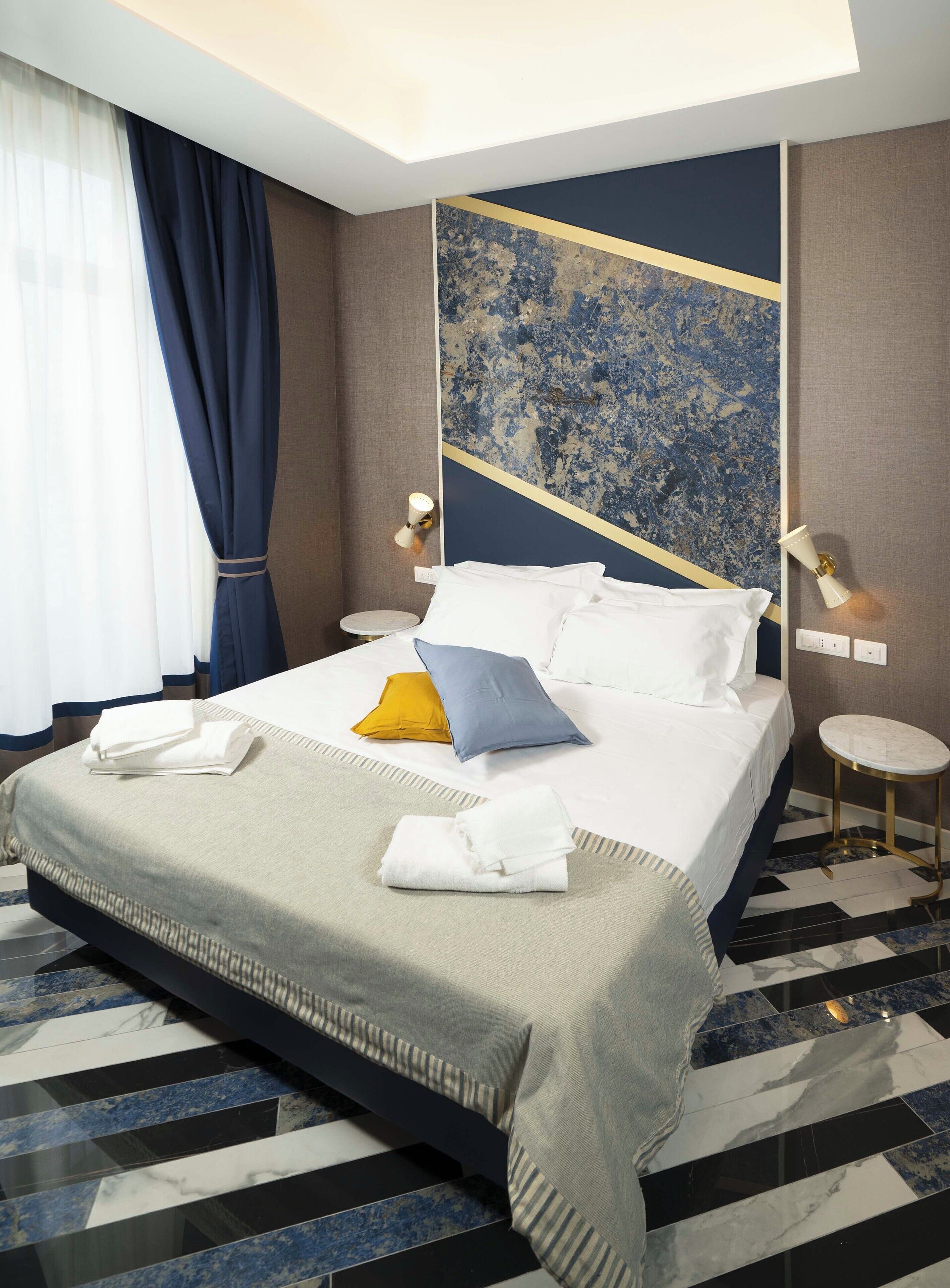 superior room, 1 double bed, sea view | minibar, in-room safe, desk, blackout curtains