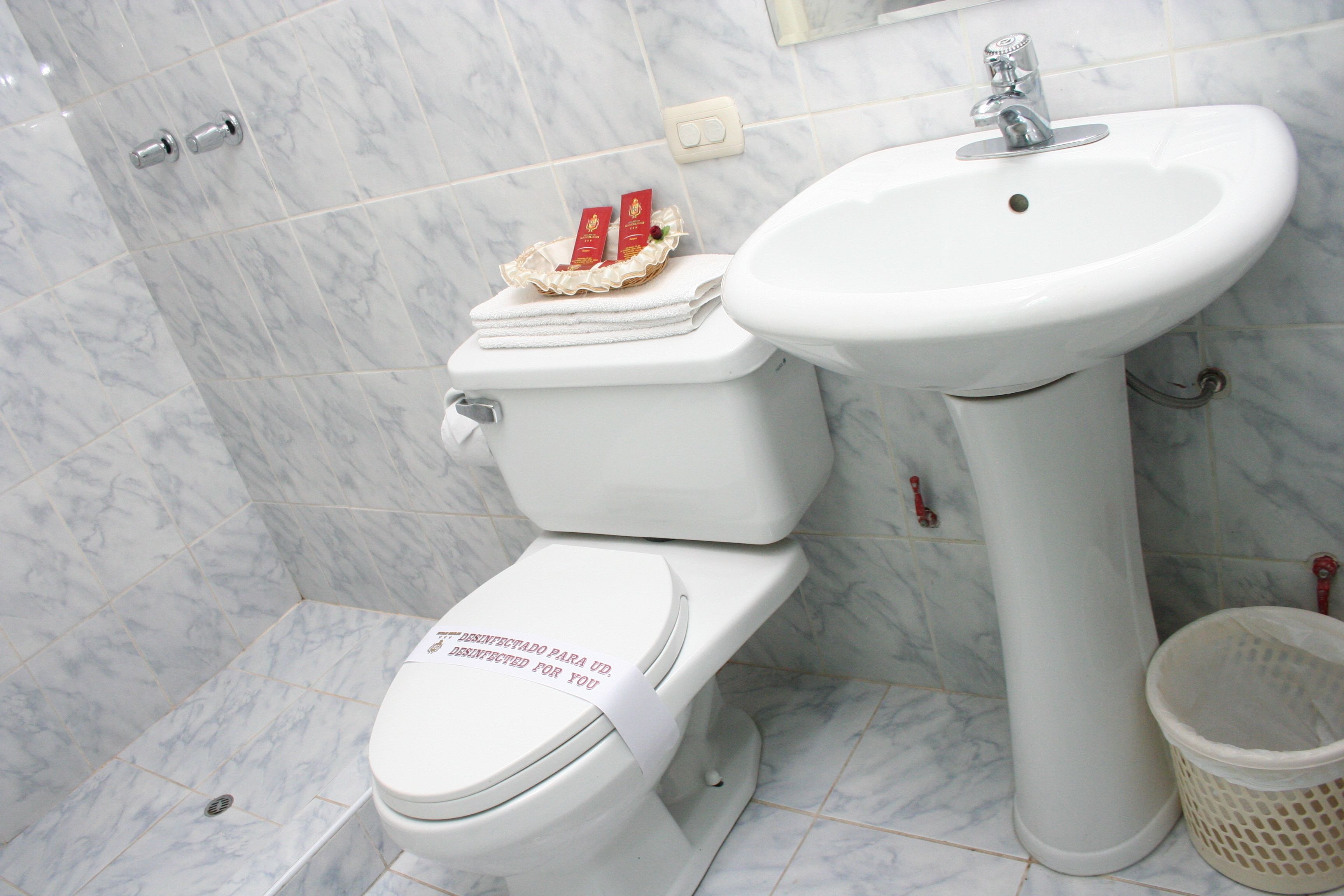 classic double room, 1 bedroom | in-room safe, rollaway beds, free wifi