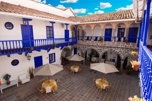 Courtyard - Hotel Garcilaso I (Cusco)