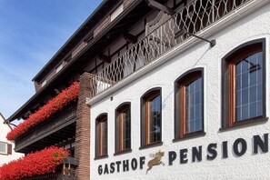 واجهة المنشأة