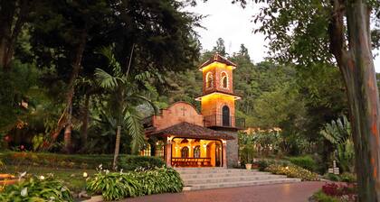 Valle Escondido Resort