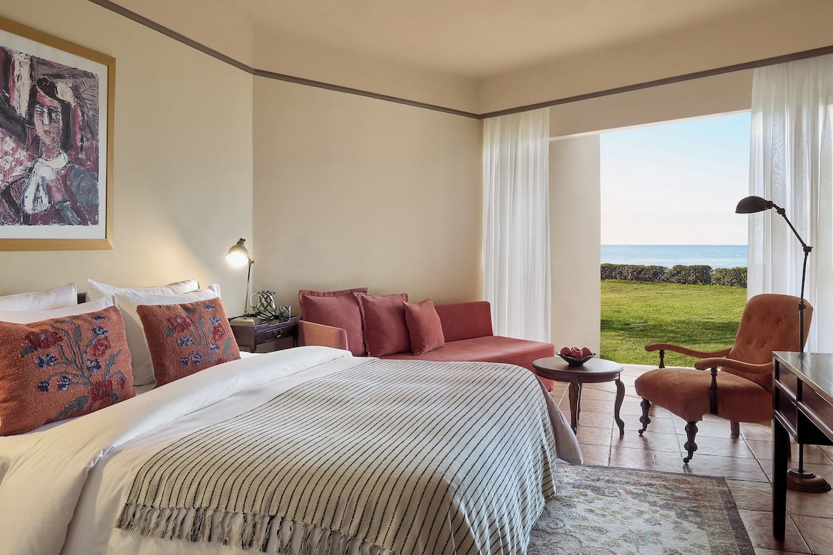 Egnatia Deluxe Guestroom Veranda | ตู้นิรภัยในห้องพัก, โต๊ะทำงาน, ห้องเก็บเสียง, Wi-Fi ฟรี
