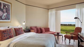 Egnatia Deluxe Guestroom Veranda | In-room safe, desk, soundproofing, WiFi (free)