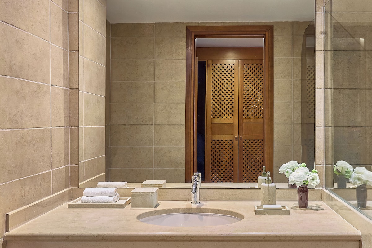 egnatia deluxe guestroom private balcony | in-room safe, desk, soundproofing, free wifi