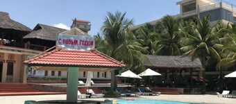 Ocean Star Resort