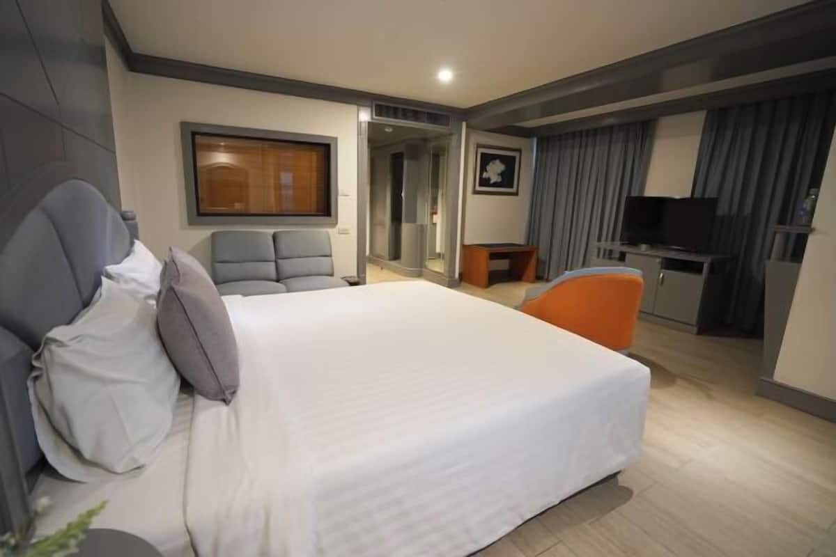 1 sovrum, sängtillbehör av högsta kvalitet och minibar
