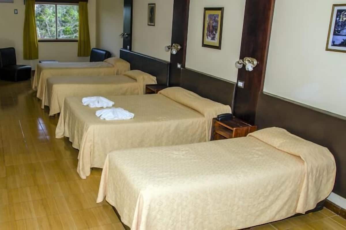 Caja de seguridad en la habitación, wifi gratis y ropa de cama