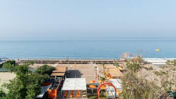 Private beach, beach cabanas, sun loungers, beach umbrellas