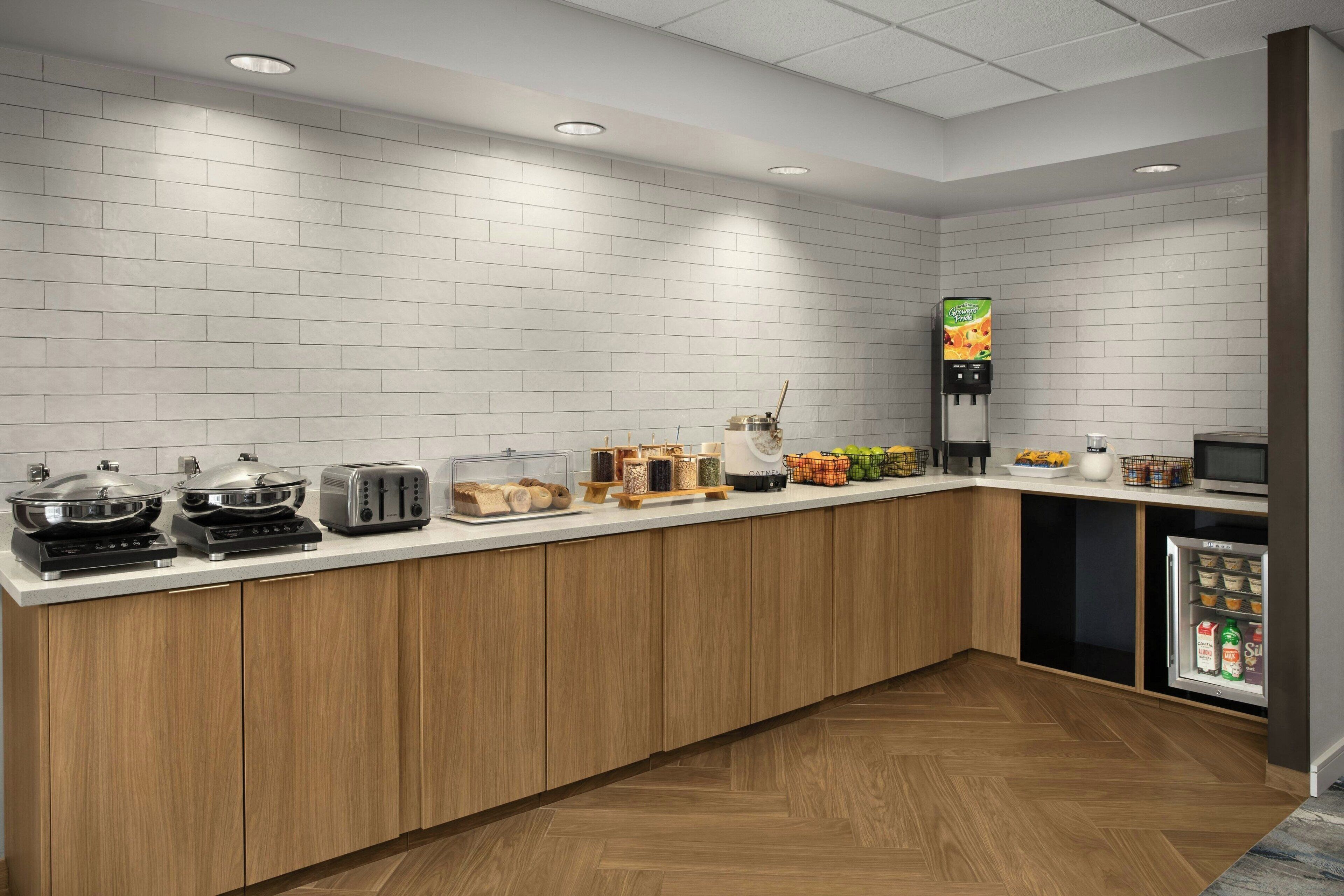 Ilmainen päivittäinen täysi aamiainen 